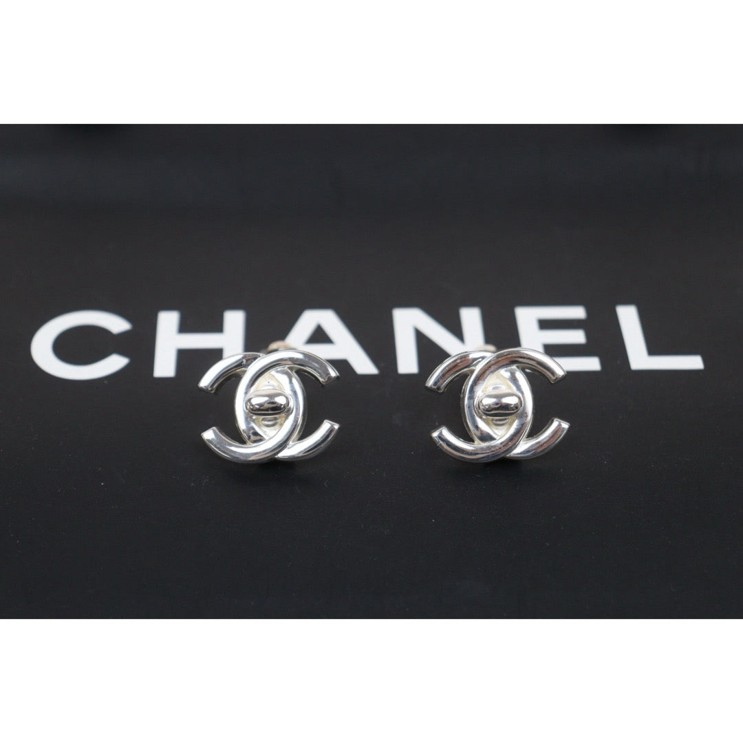 Good ( Rank AB) ｜CHANEL Vintage Silver Plating Earrings Made In 1996 Year PM｜25120807