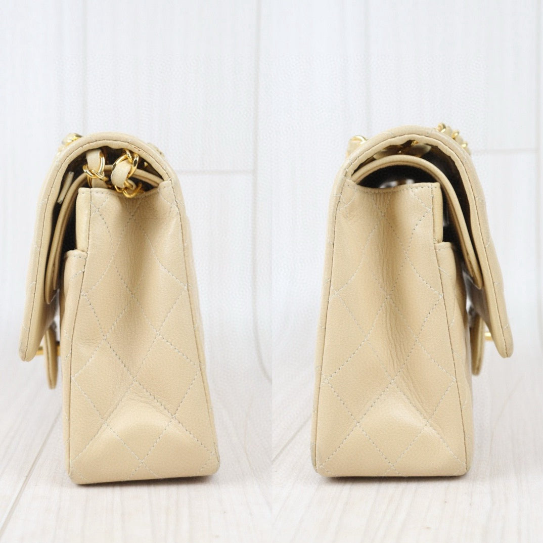 Good ( Rank AB)｜ CHANEL  Lamb Skin Beige Double Flap 25 Shoulder Bag Made in 1996-1997 Year ｜P24083012