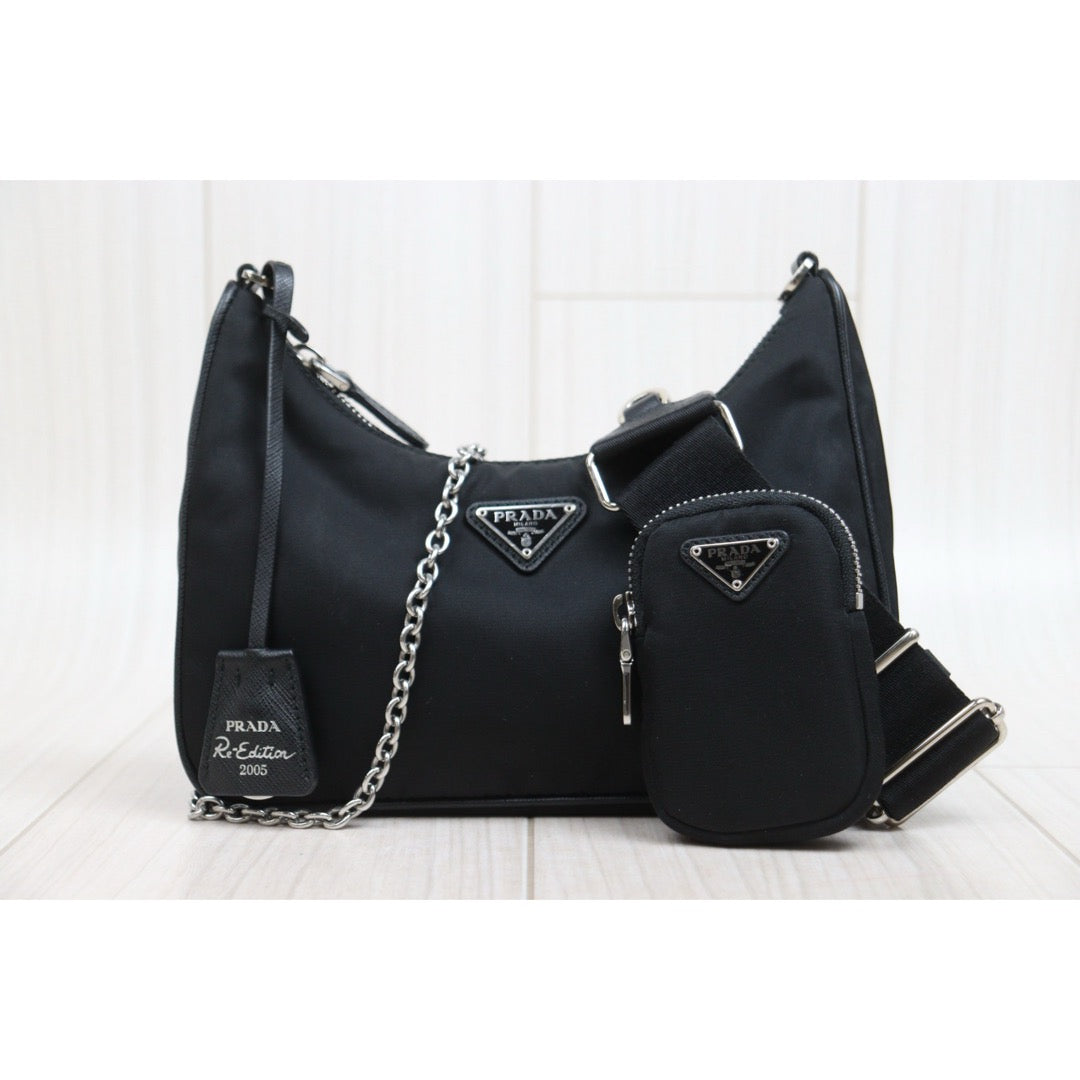 Very Good ( Rank A)｜ PRADA Re-Edition 2005 Re-Nylon Shoulder Bag ｜S26013020