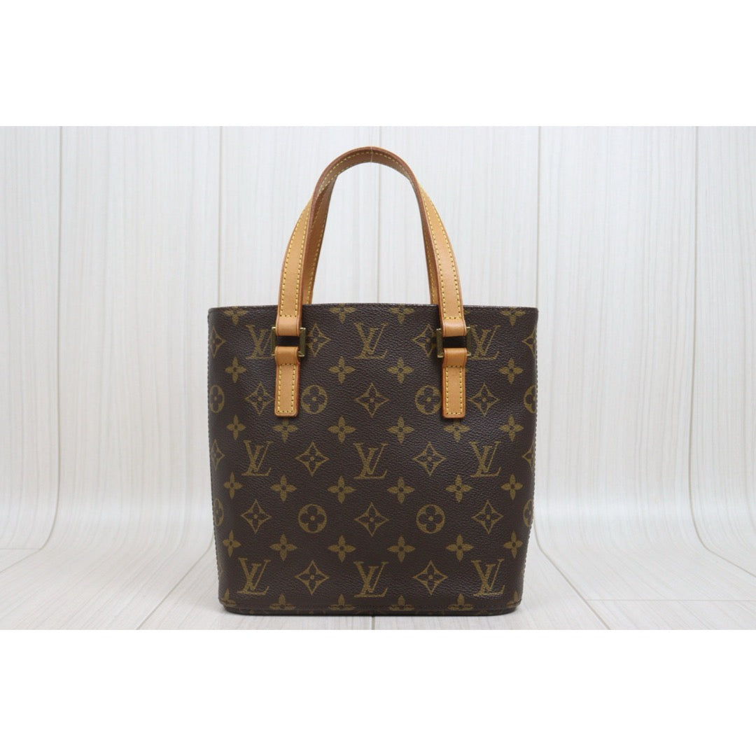 Include Entrupy Certificate of Authenticity｜Good ( Rank AB)｜ Louis Vuitton Monogram Vivian PM Hand Bag ｜26070103