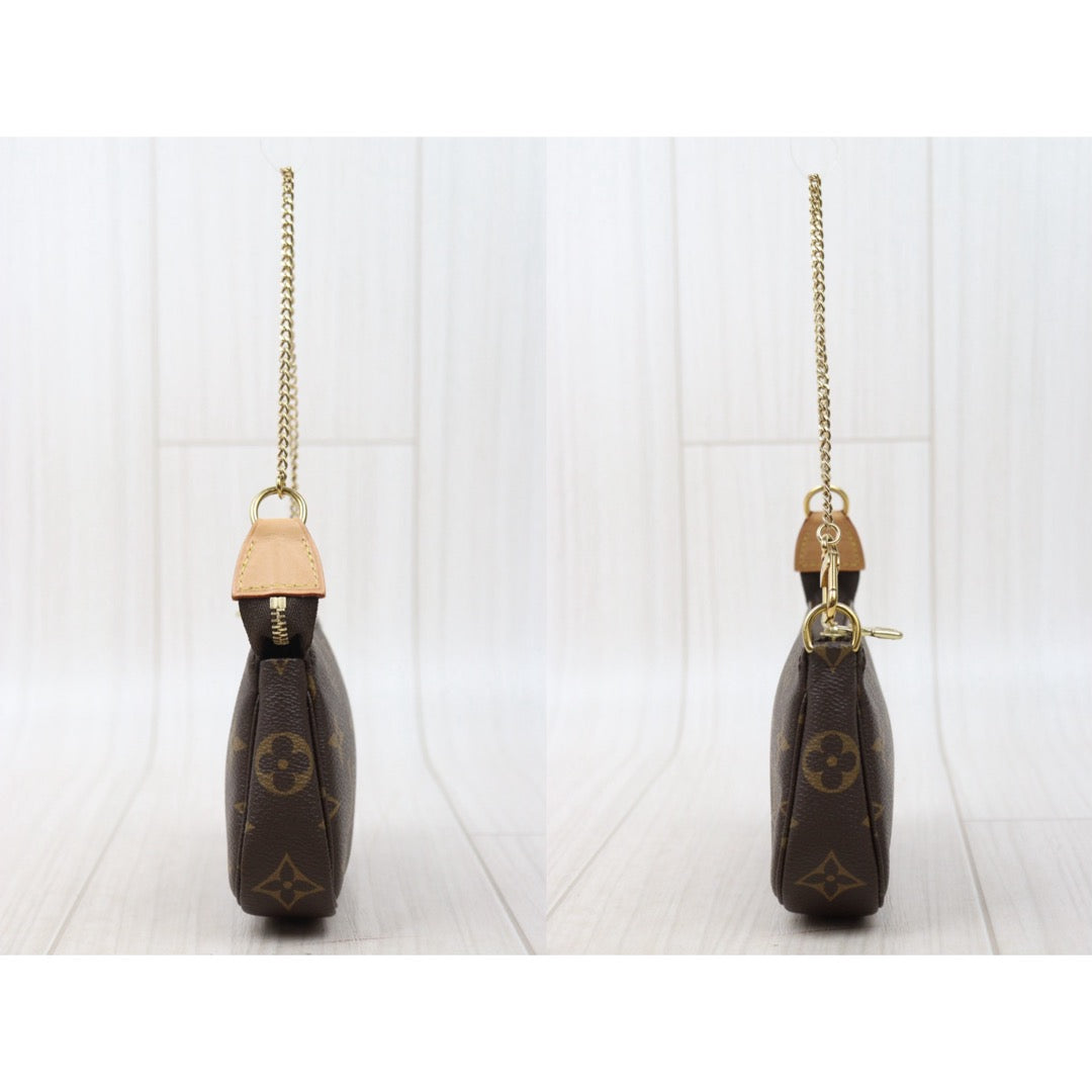 Very Good ( Rank A) ｜ LV Monogram Mini Pochette Accessoire｜S25072909