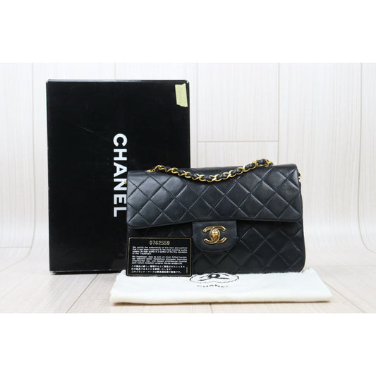 Good ( Rank AB)| CHANEL Matrasse Double Flap 23 Shoulder Bag Small Made In 1986~1988 Year|25020606