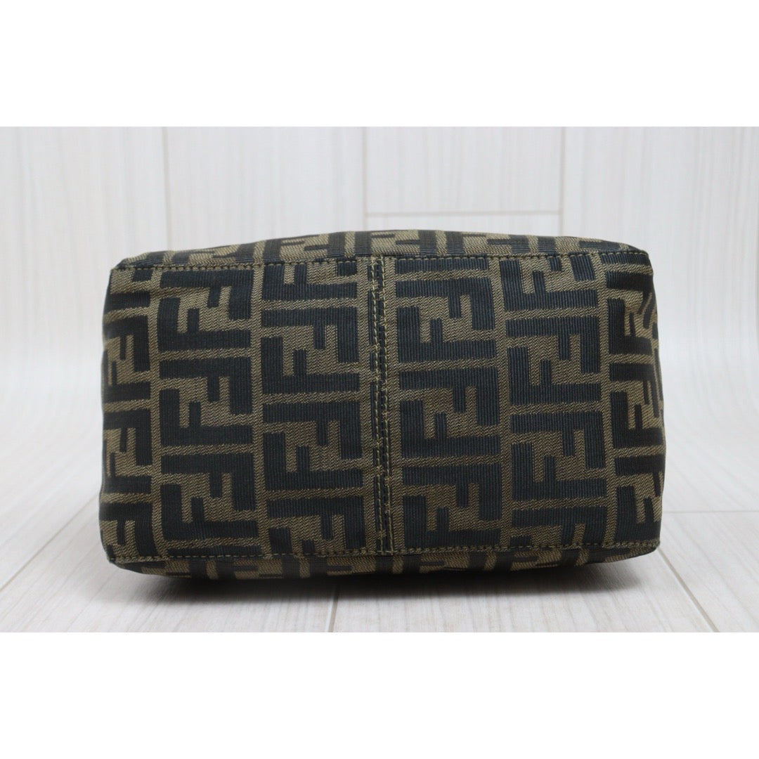 Include Entrupy Certificate of Authenticity｜Good ( Rank AB)｜ FENDI Zucca Mamma Baguette Shoulder Bag ｜26081805