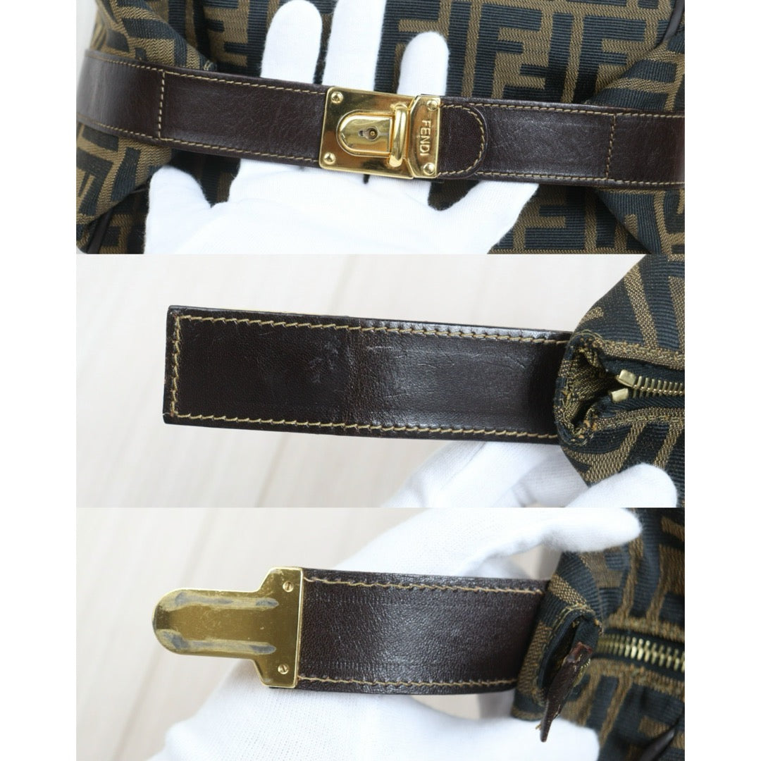 Include Entrupy Certificate of Authenticity｜Good ( Rank AB)｜ FENDI Zucca  GM Vanity Pouch｜26100804