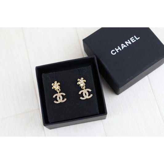 Very Good ( Rank A)｜CHANEL COCO Mark Diamond Vintage Earrings ｜H25011303