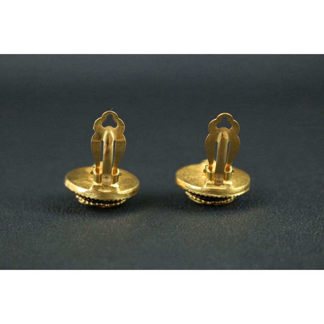 Include Authentic Detective Certificate of Authenticity｜Very Good ( Rank A) ｜CHANEL 96A COCO Mark Vintage Earrings Made In 1996 Year ｜S26071502