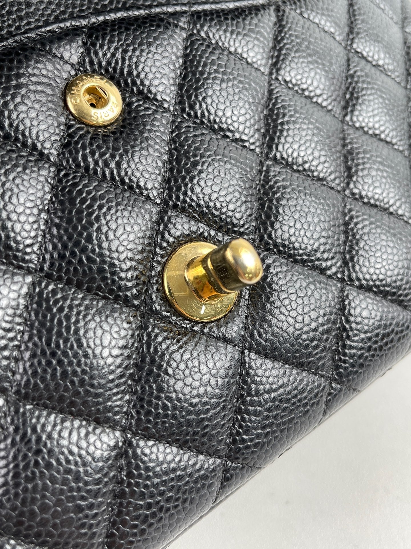 Include Entrupy Certificate of Authenticity｜Very Good ( Rank A)｜ CHANEL Caviar Skin Calf Leather Double Flap 25