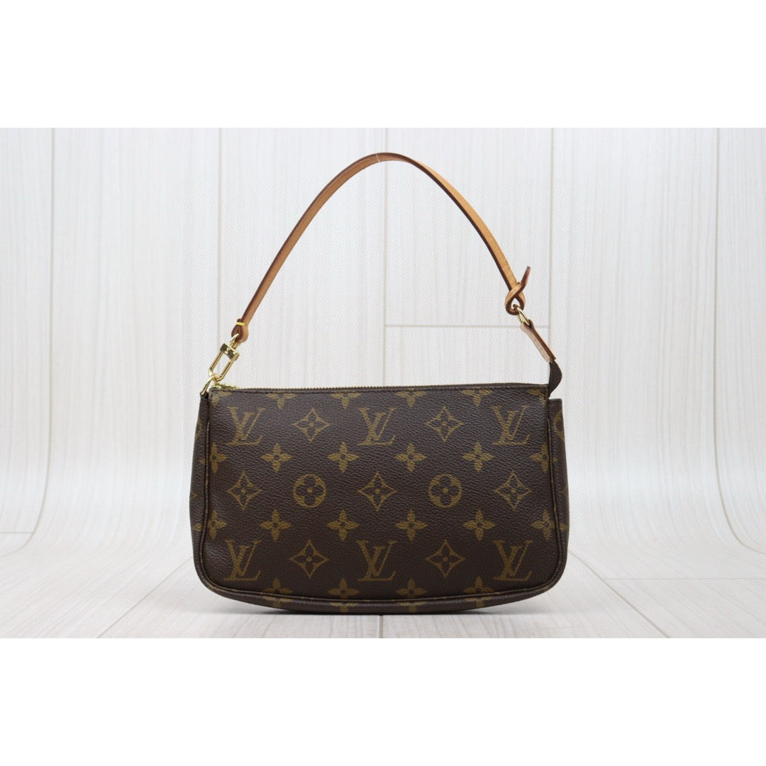Good ( Rank AB)｜LV Monogram Pochette Accessoires ｜25030407