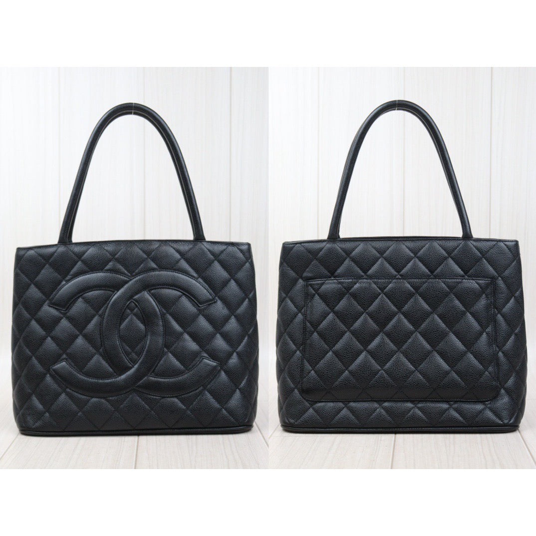 Rank A｜ CHANEL Caviar Skin Leather Calf Leather Tote Bag Made In 2000～2002Year｜24040804