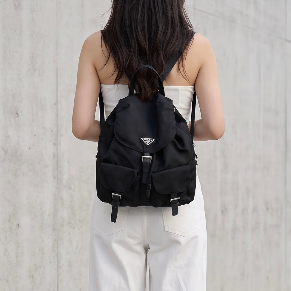 Include Entrupy Certificate of Authenticity｜Very Good ( Rank A) ｜Prada  Nylon Black Backpack Medium ｜26091405