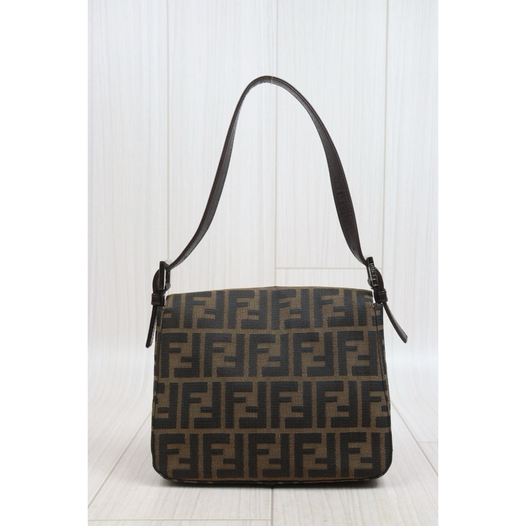 Include Entrupy Certificate of Authenticity｜Very Good ( Rank A)｜ FENDI Mamma Baguette Shoulder Bag  ｜26062912