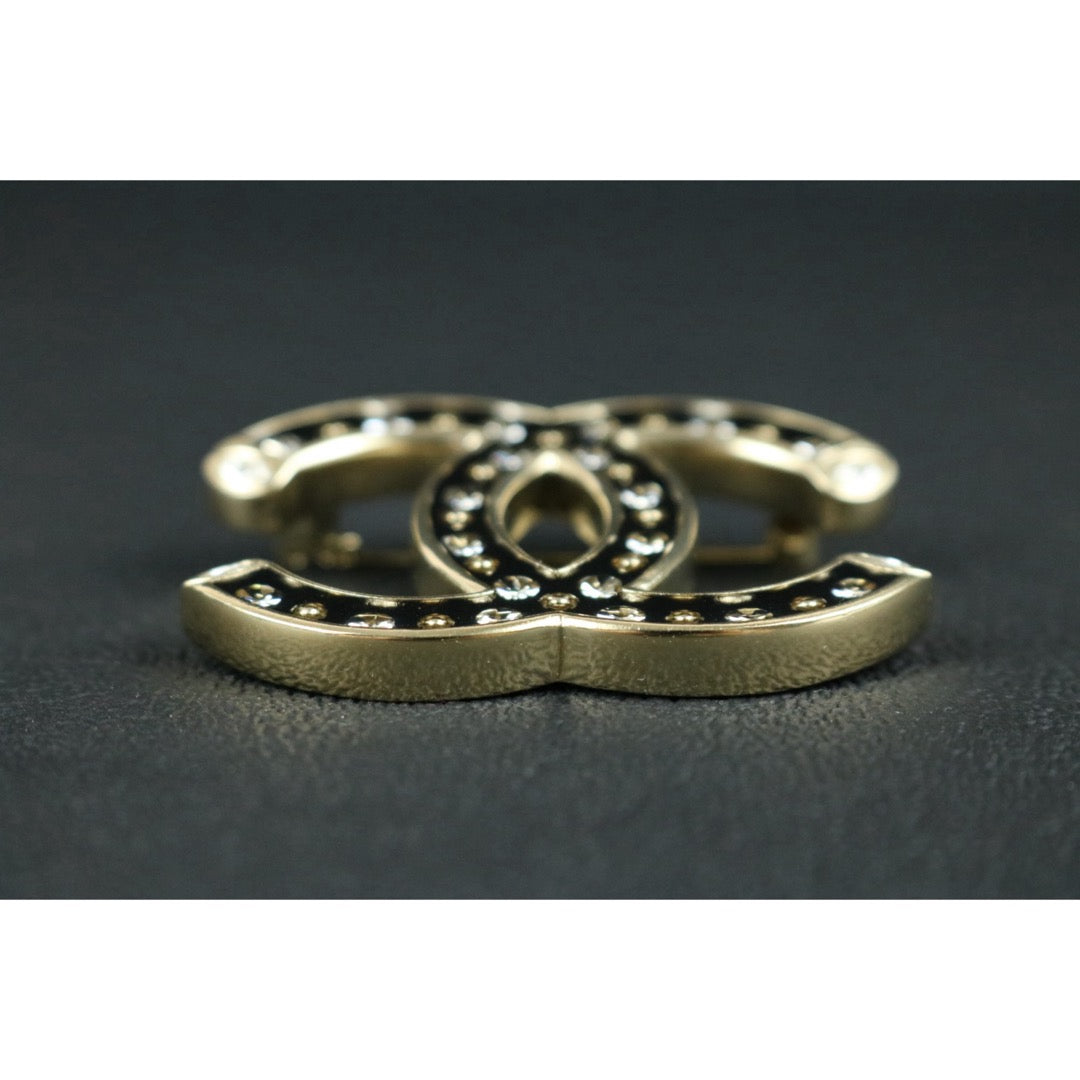 Include Authentic Detective Certificate of Authenticity｜Very Good ( Rank A)｜ CHANEL F22P Coco Mark Rhinestone Brooch Made In 2022Year ｜S26050707