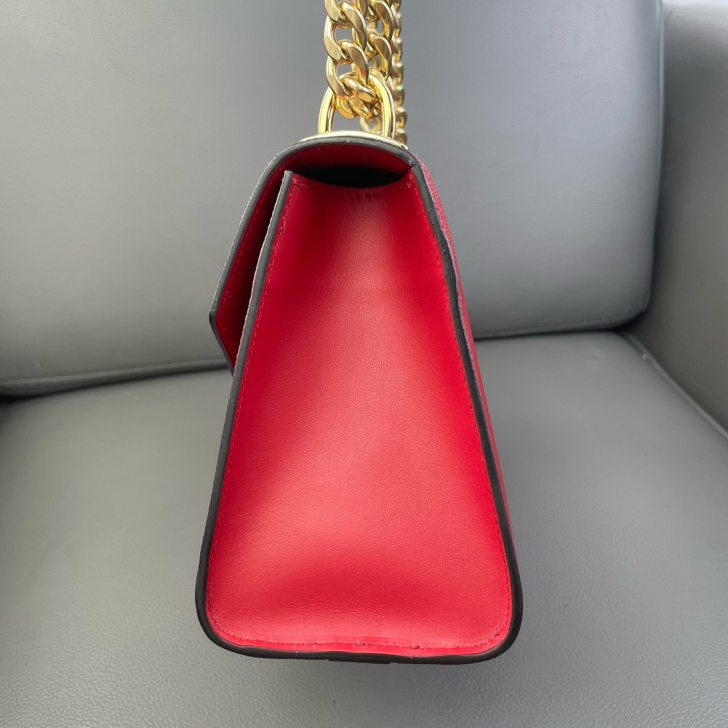 First installment 1/3｜ PRADA Shoulder Bag Red