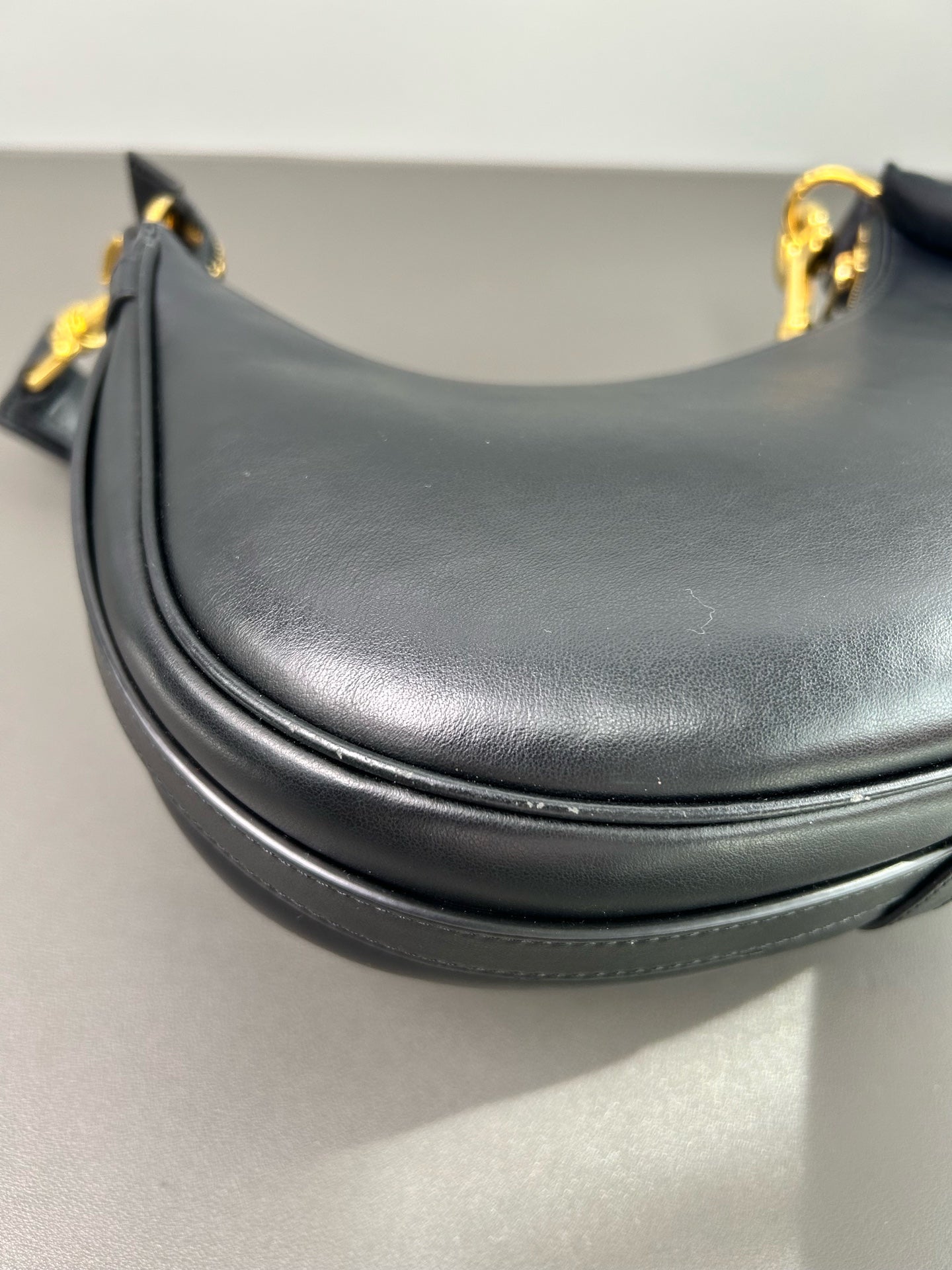 Very Good ( Rank A) ｜ CELINE AVA Calf Shoulder Bag