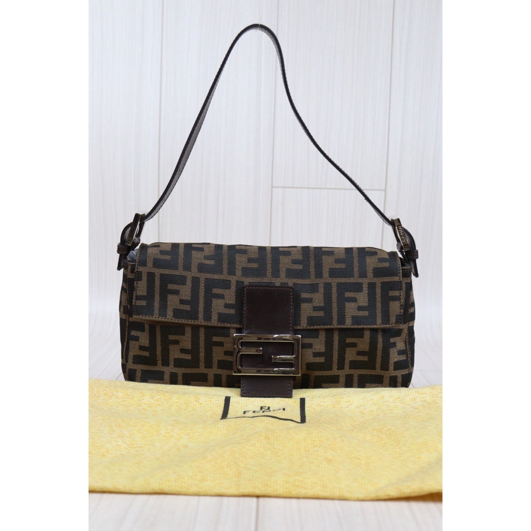 Rank A ｜ FENDI Zucca Mamma Baguette Shoulder Bag｜24021519