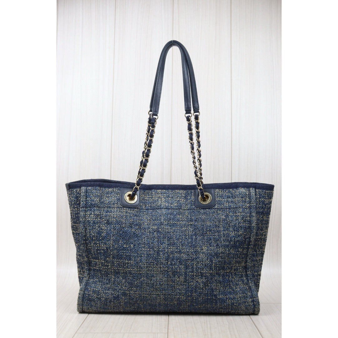 Good ( Rank AB)｜ CHANEL Canvas Tote Bag Blue  Made In 2019 Year｜24112802