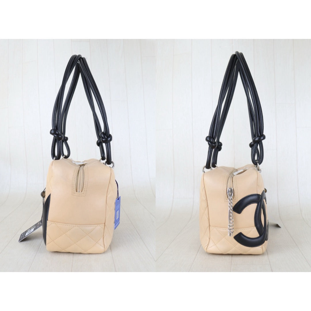 Include Entrupy Certificate of Authenticity｜Good ( Rank AB) ｜ CHANEL Cambon Ligne Bowler Beige Black Made In 2004-2005 Year｜Z26100202