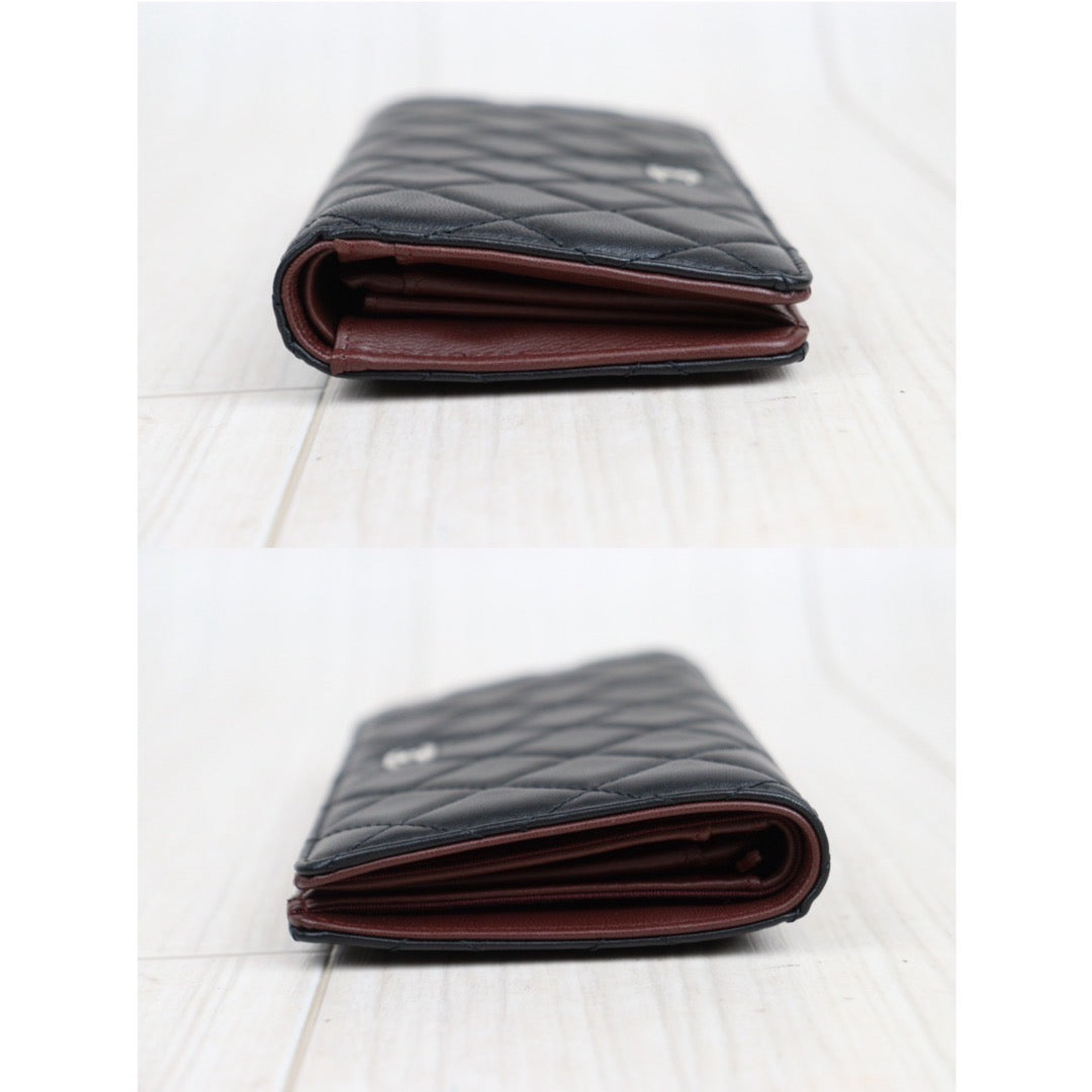 Rank A ｜ CHANEL Lamb Leather Long Wallet Made in 2009-2010 Year｜23112712