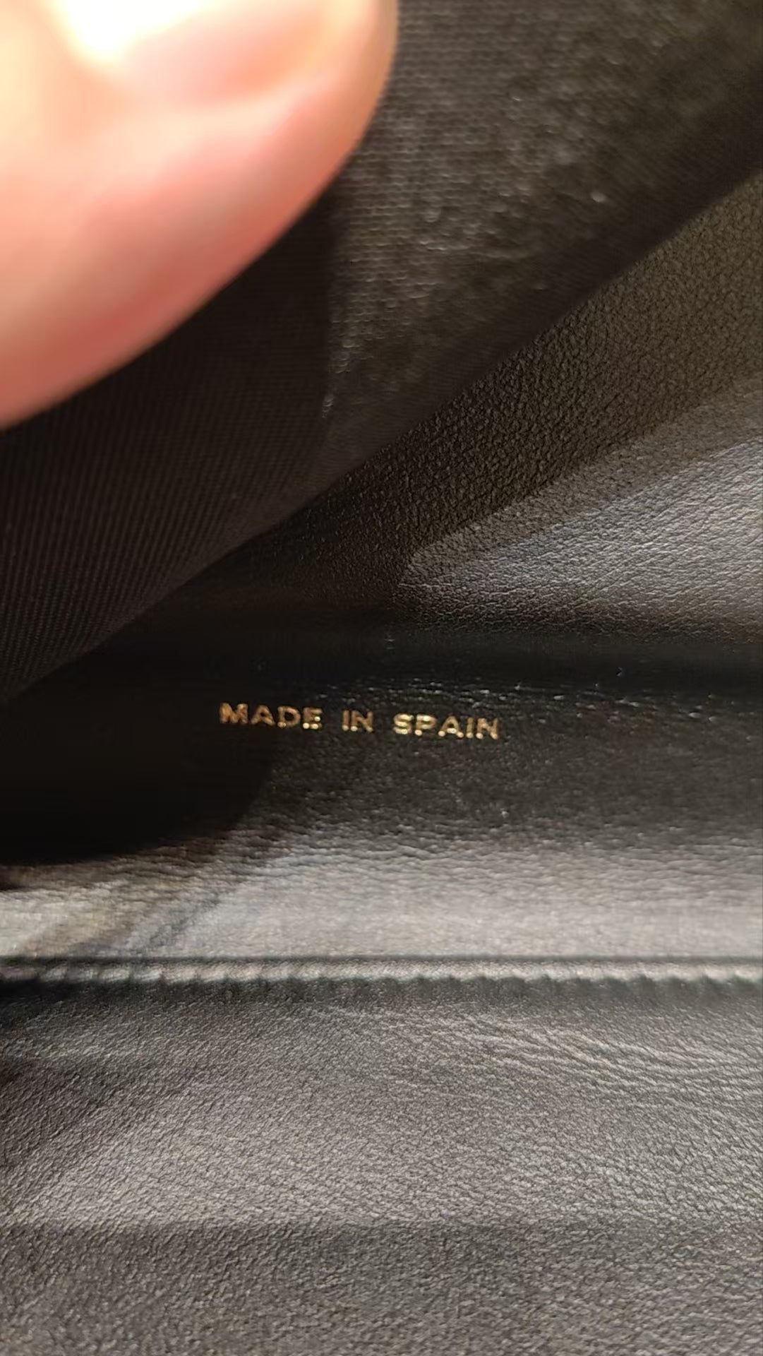 CHANEL Leboy Caviar Skin Black Wallet