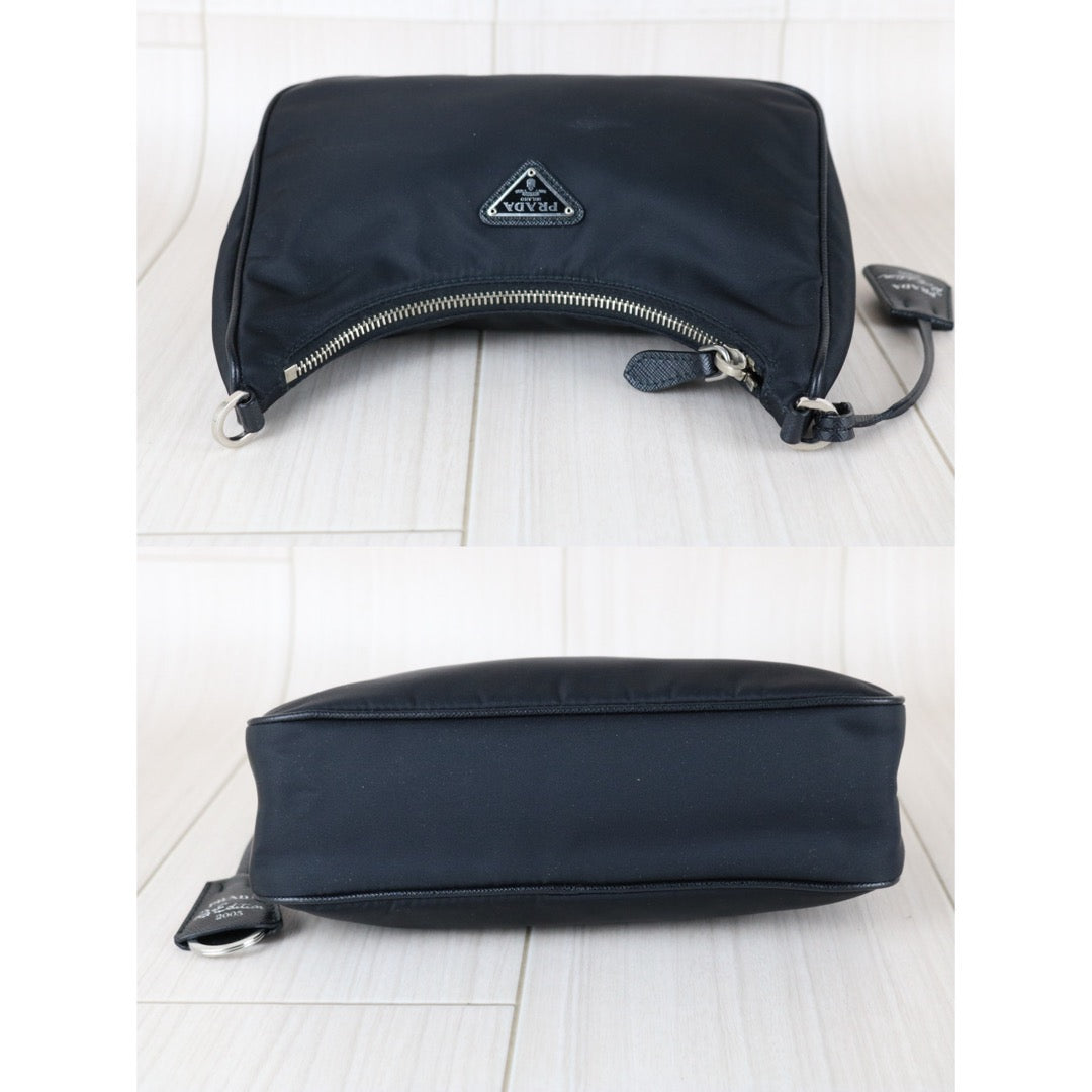 Include Entrupy Certificate of Authenticity｜Good ( Rank AB)｜ PRADA Re-Edition 2005 Re-Nylon Shoulder Bag ｜X26011804
