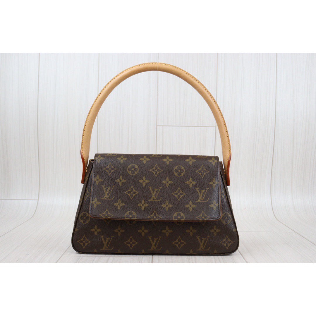 Rank A ｜ LV Monogram Looping Mini Shoulder Bag ｜24011208