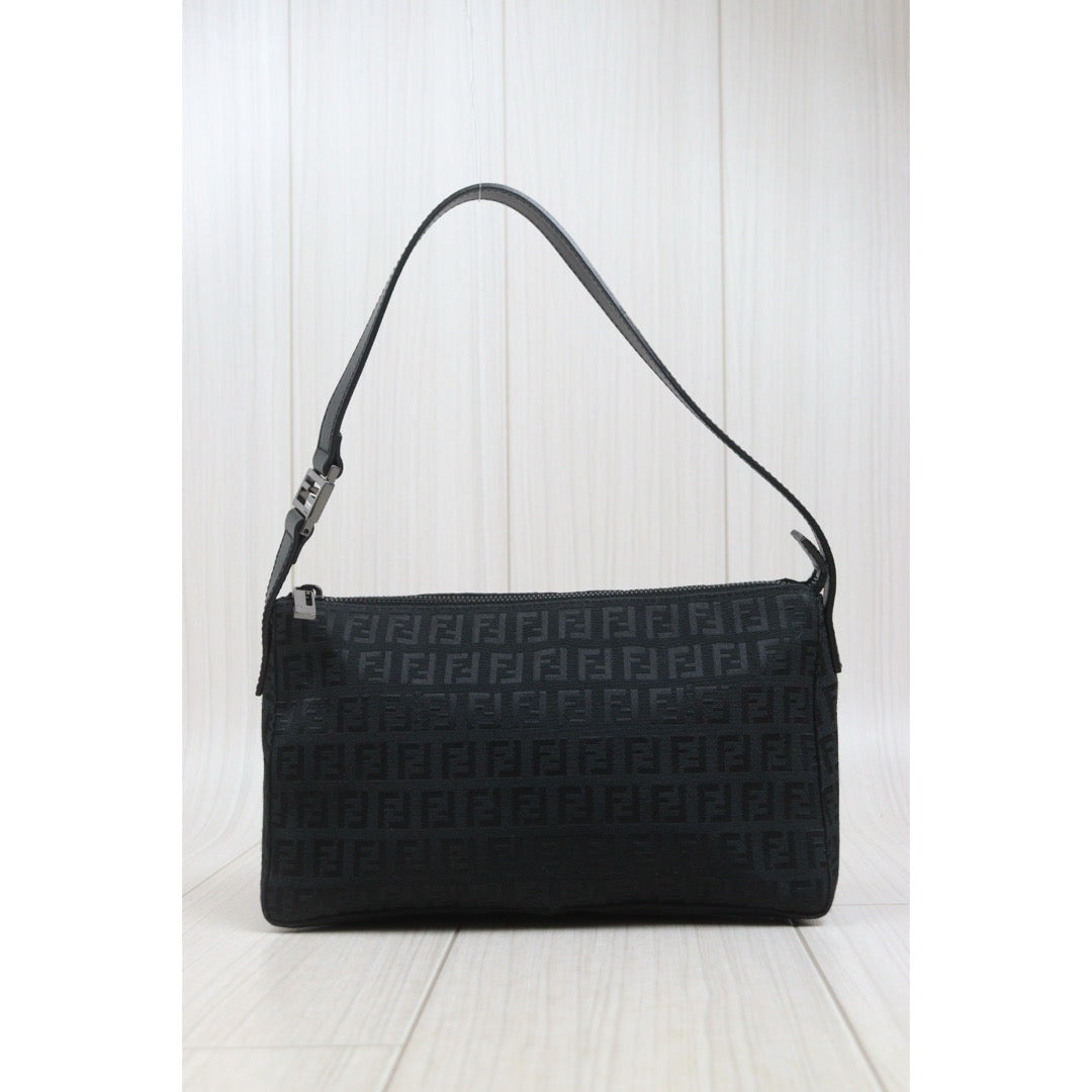 Include Entrupy Certificate of Authenticity｜Good ( Rank AB)｜ FENDI Zucca Mamma Shoulder Bag｜26101902