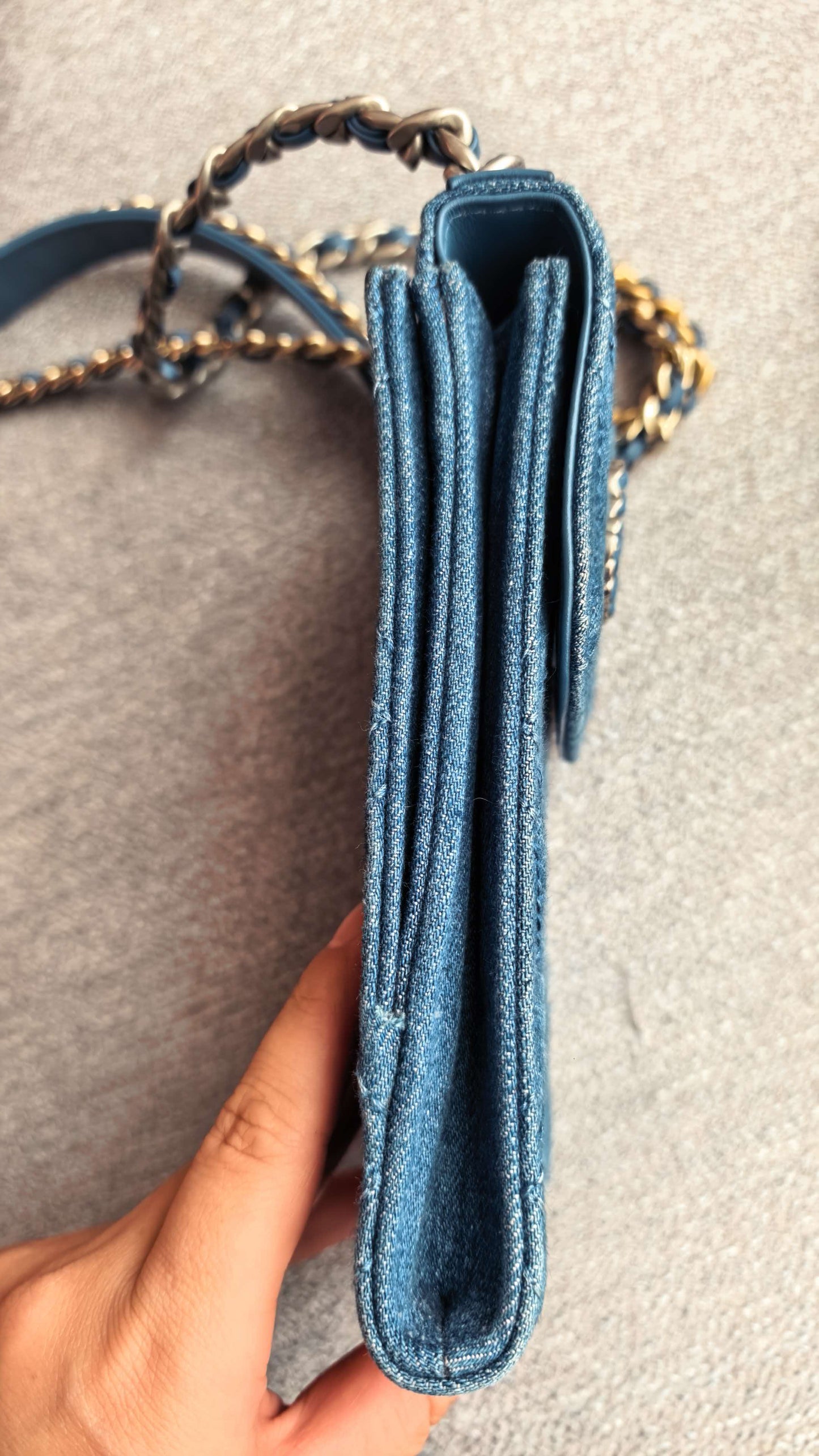 First installment 1/4｜ CHANEL Matrasse Chain Demin Blue 19Bag Shoulderbag
