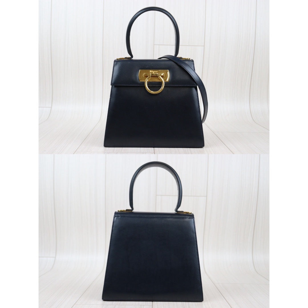 Good ( Rank AB) ｜Ferragamo Gancini 2WAY Handbag  Shoulder Bag｜24021538