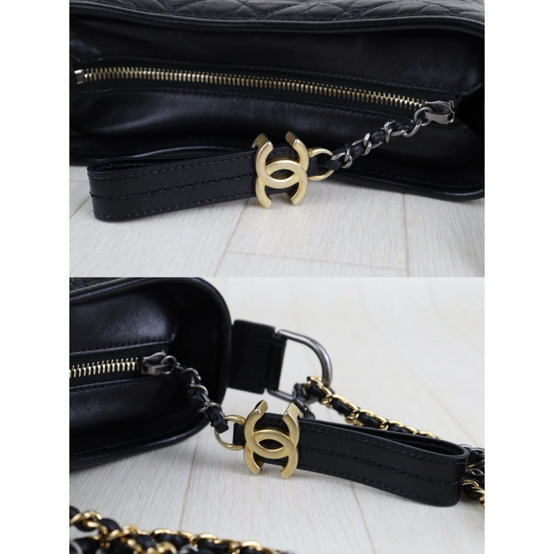 Very Good ( Rank A) ｜CHANEL PM Gabrielle Aged Calfskin Shoulder Bag Black Made in 2018 Year｜S25061201