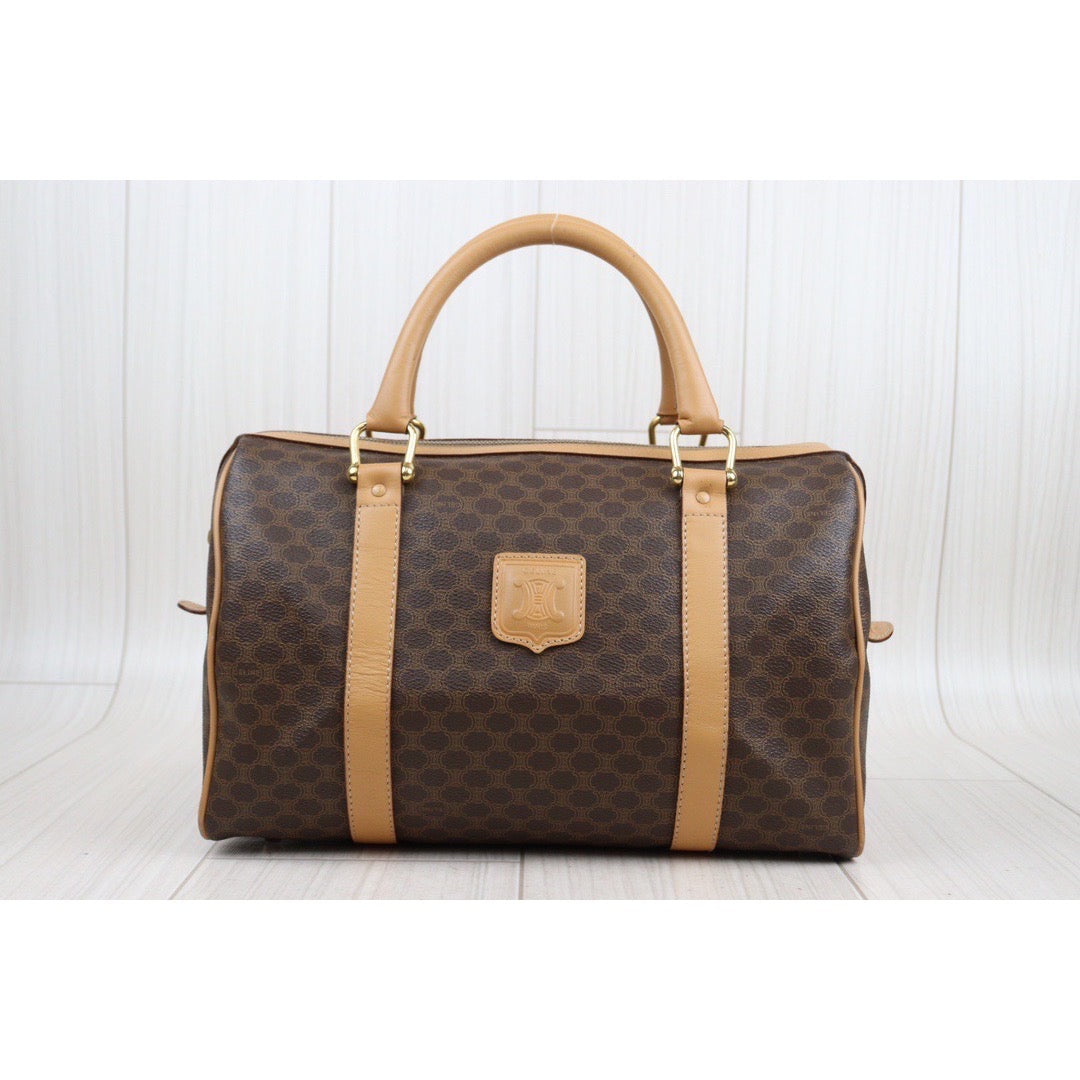 Rank AB ｜CELINE Macadam Poston 30 Bag Hand Bag｜V23110929