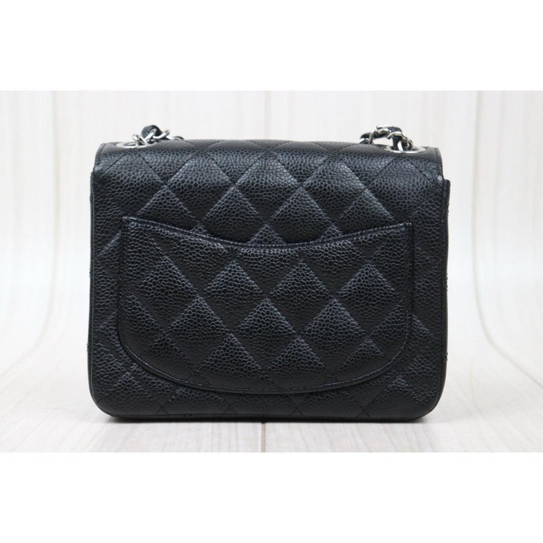 Very Good ( Rank A)｜ CHANEL  Matrasse Caviar Skin 17 Black Shoulder Bag Made In 2006～2008Year ｜S24121401