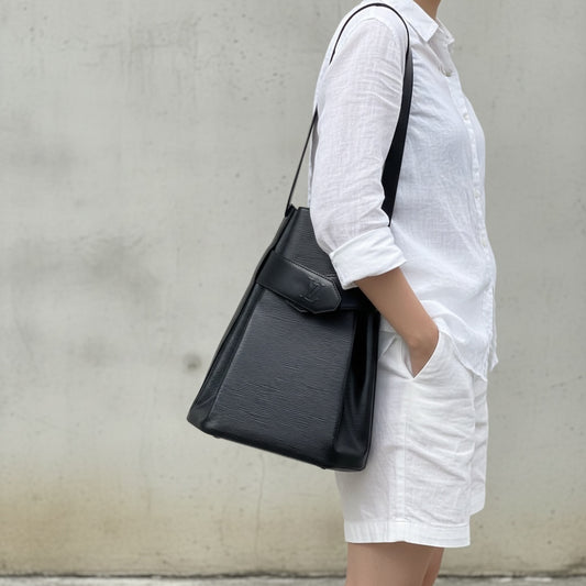 Include Entrupy Certificate of Authenticity｜Good ( Rank AB)｜Louis Vuitton Epi Sack de Paul Shoulder Bag Black｜26061807