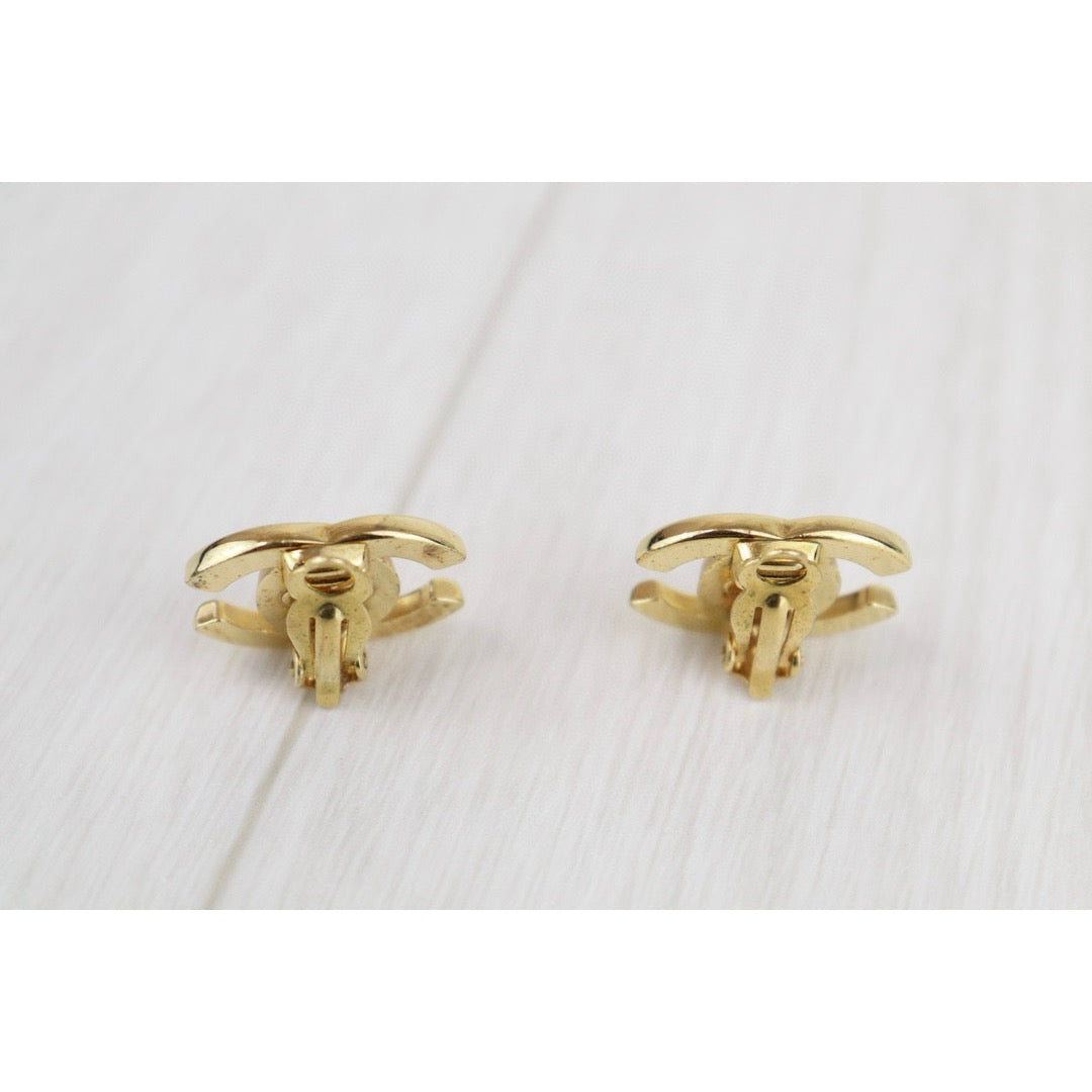 Very Good ( Rank A) ｜CHANEL Vintage 18K Gold Plating Earrings  ｜H24101901