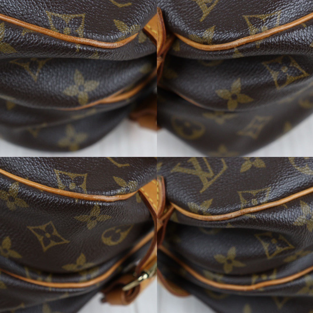 Rank AB ｜ LV Monogram Saumur 30 Shoulder Bag｜24012913