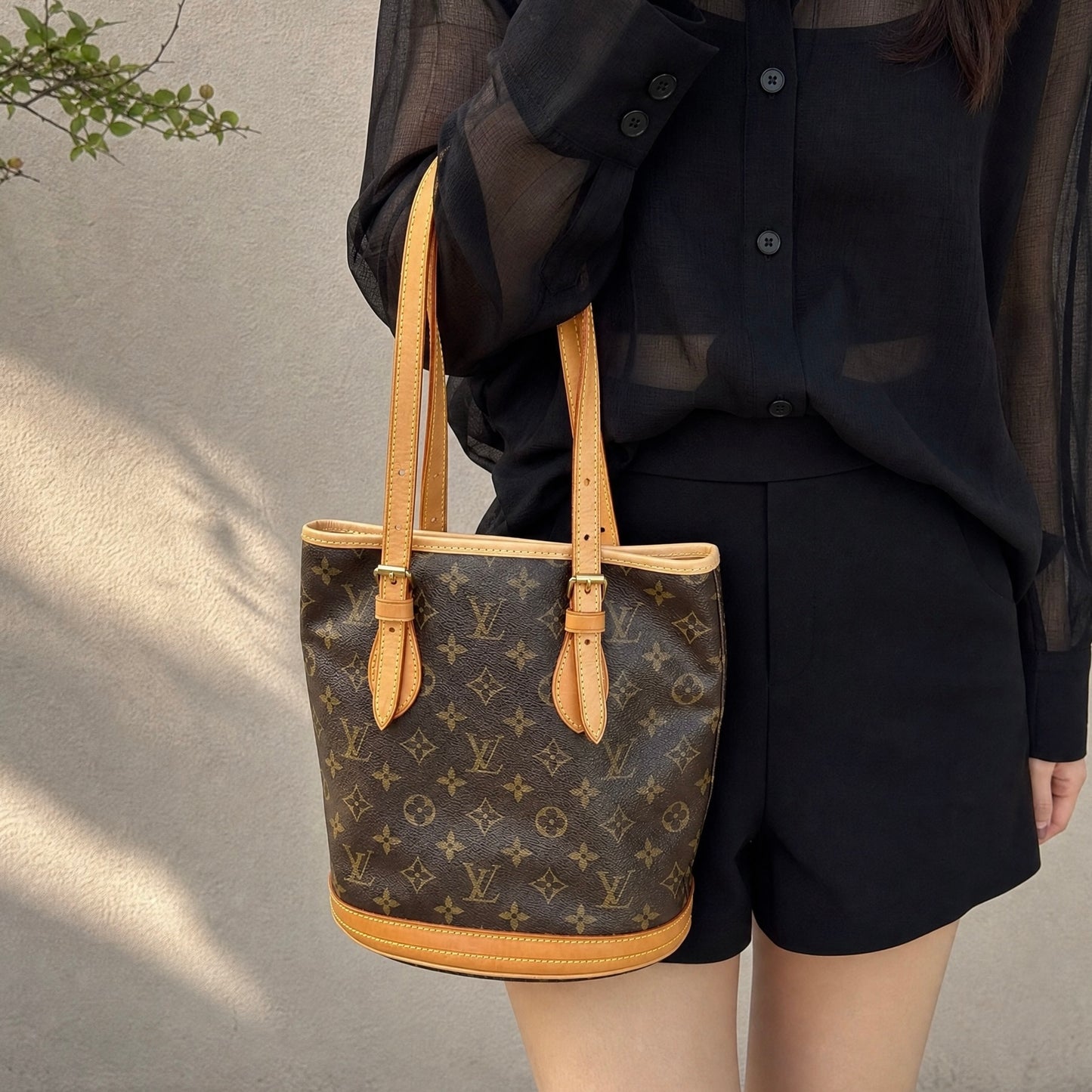 Include Entrupy Certificate of Authenticity｜Good ( Rank AB)｜ Louis Vuitton  Monogram Petit Bucket PM Tote Bag ｜26072201