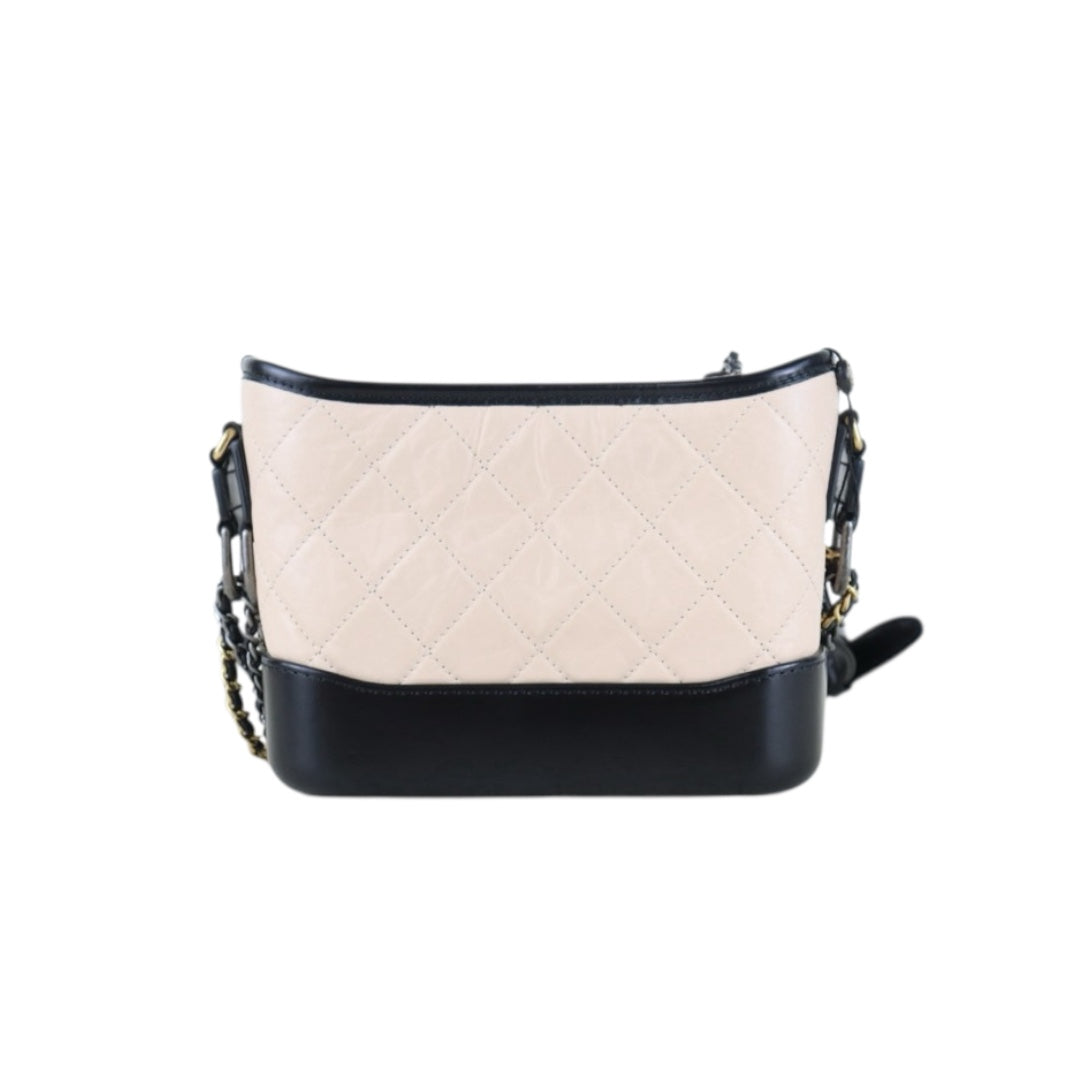 Include Entrupy Certificate of Authenticity｜Excellent（Rank SA） ｜ CHANEL Calf skin Gabrielle Small Shoulder Bag Black and Beige Made In 2019 Year｜Z26101204