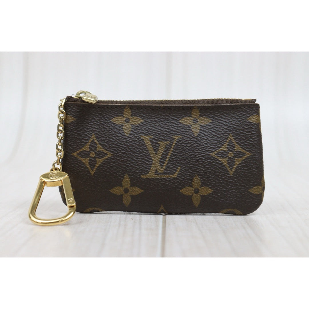 Very Good ( Rank A)｜LV Monogram Pochette Cre｜S26031031