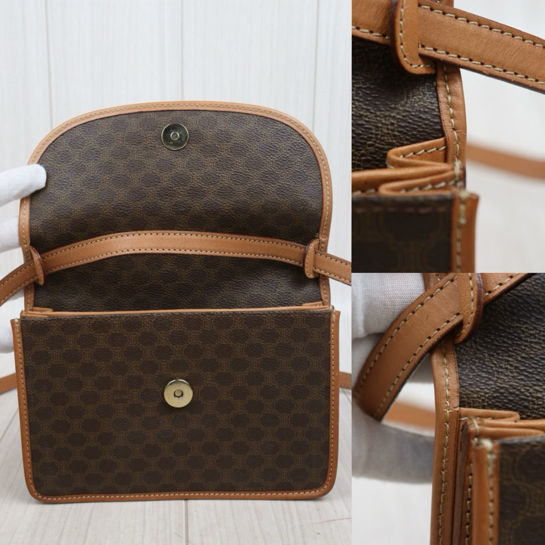 Good ( Rank AB)｜ CELINE Macadam Shoulder Bag ｜25120616