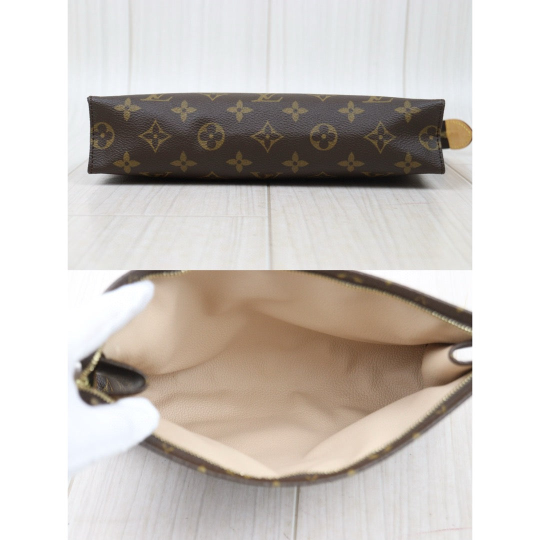 Very Good ( Rank A)｜ LV Monogram Pochette Toilette 26 ｜24121707