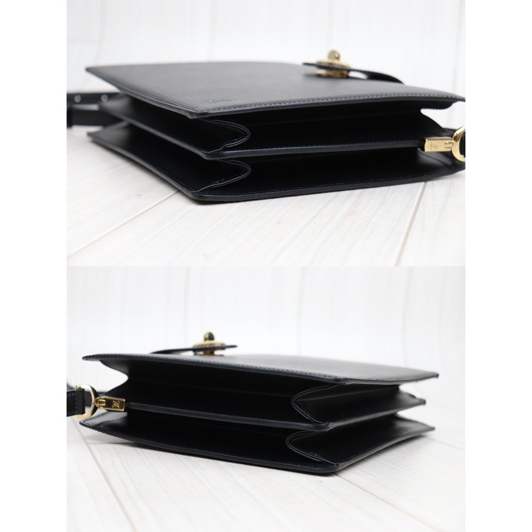 Rank A｜ LV Epi Shoulder Bag Black｜23111613