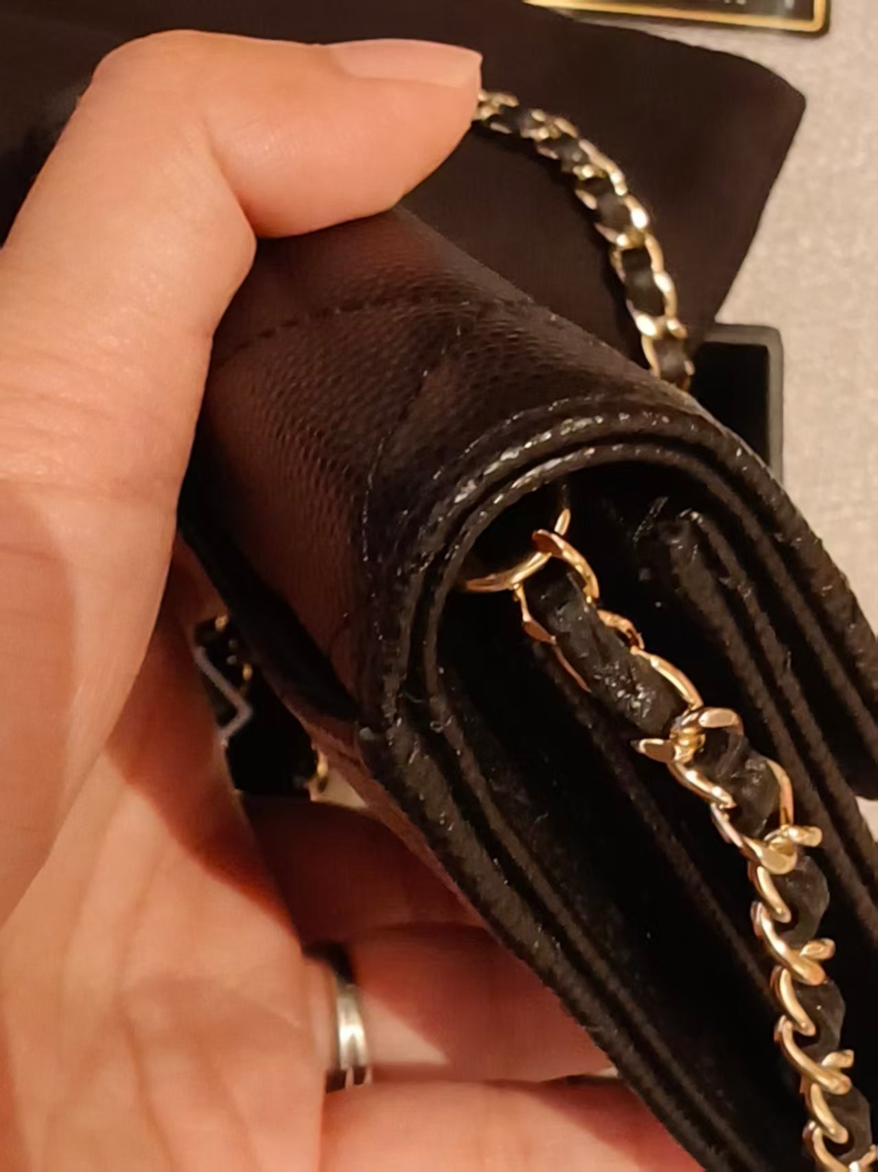 Include Entrupy Certificate of Authenticity｜CHANEL Caviar Skin Chain Shoulder Bag Black