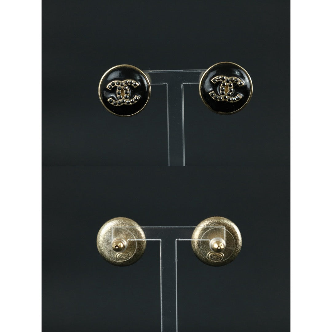 Very Good ( Rank A) ｜ CHANEL 18A Coco Mark  Black Enamel Rhinestone Earrings Made In 2018Year ｜S26022611