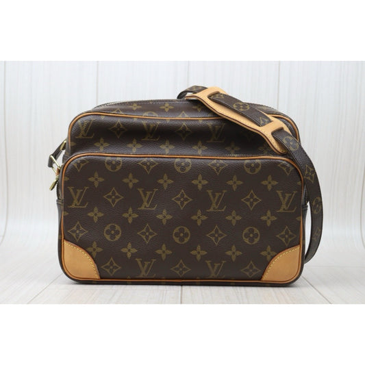 Good ( Rank AB) ｜ LV Monogram Nile Shoulder Bag｜Q24101703