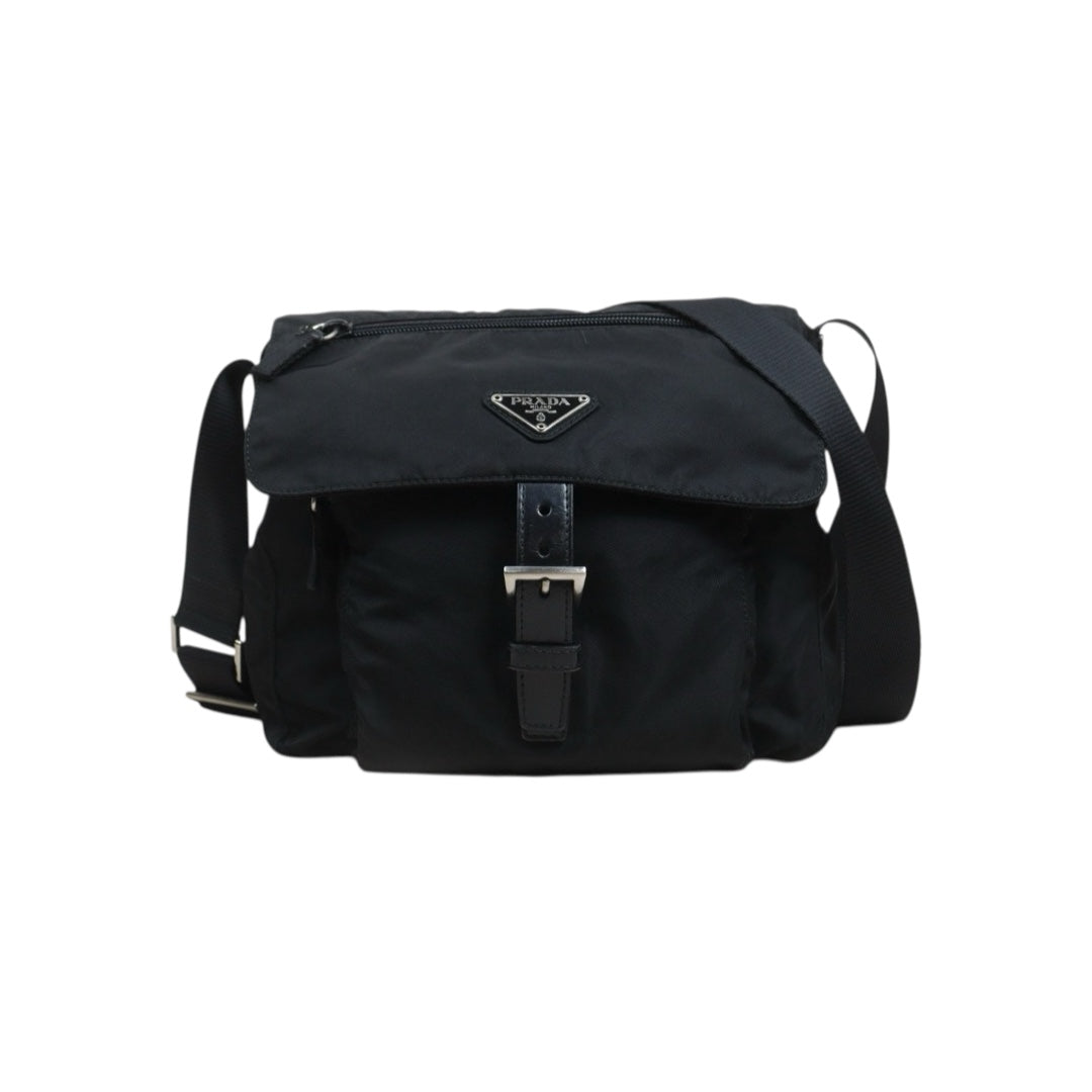 Include Entrupy Certificate of Authenticity｜Good ( Rank AB) ｜Prada  Nylon Black Shoulder Bag｜26092203