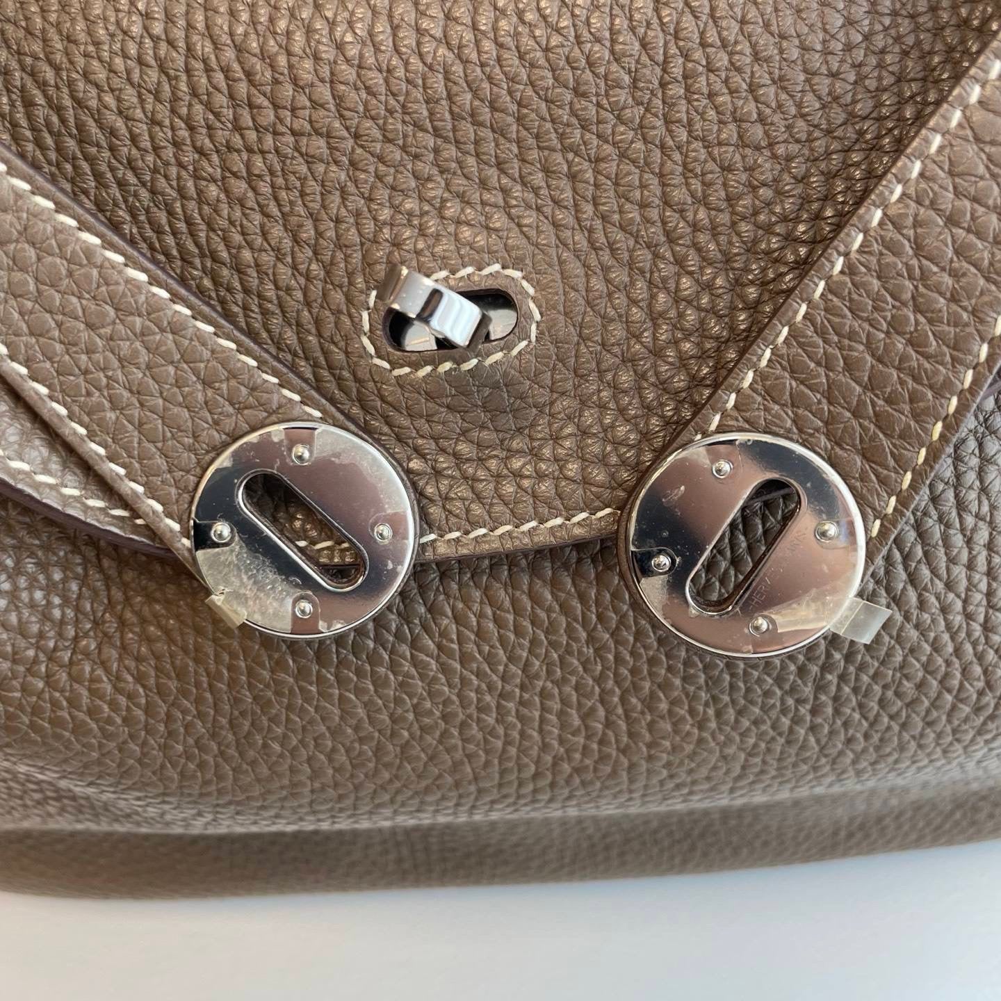 Hermes Lindy 30 A stamp etoupe