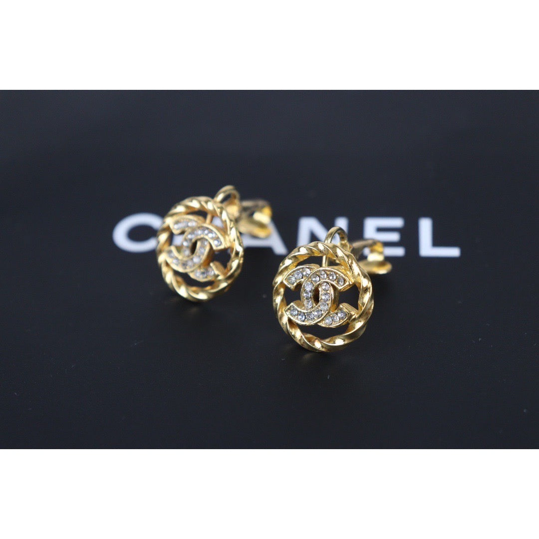 Rank A ｜CHANEL COCO Mark Diamond Vintage Earrings ｜23092623