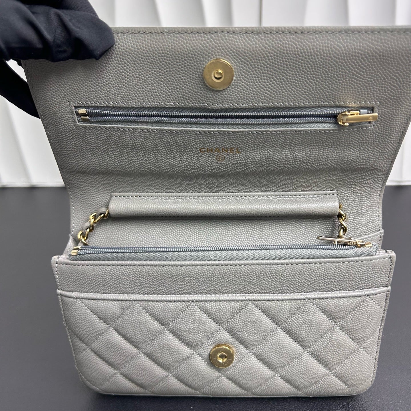 Very Good ( Rank A) ｜ CHANEL Matrasse Chain Caviar Skin WOC19 Shoulder Bag