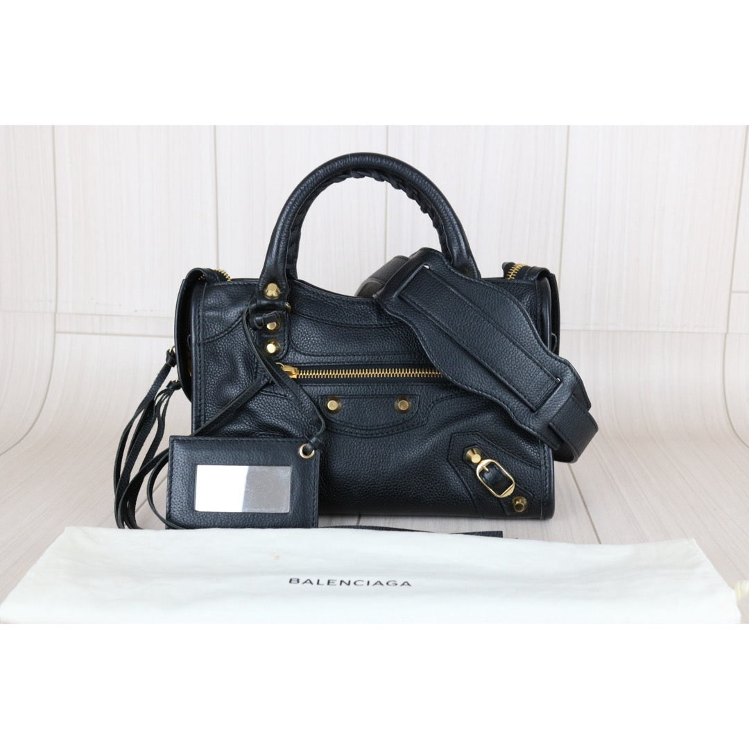 Very Good ( Rank A)｜Balenciaga Calf Leather Neo Classic City Black HandBag ｜S25092004