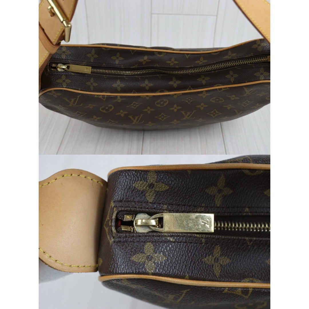 Good ( Rank AB)｜LV Monogram Pochette Croissant GM Shoulder Bag｜P25101308