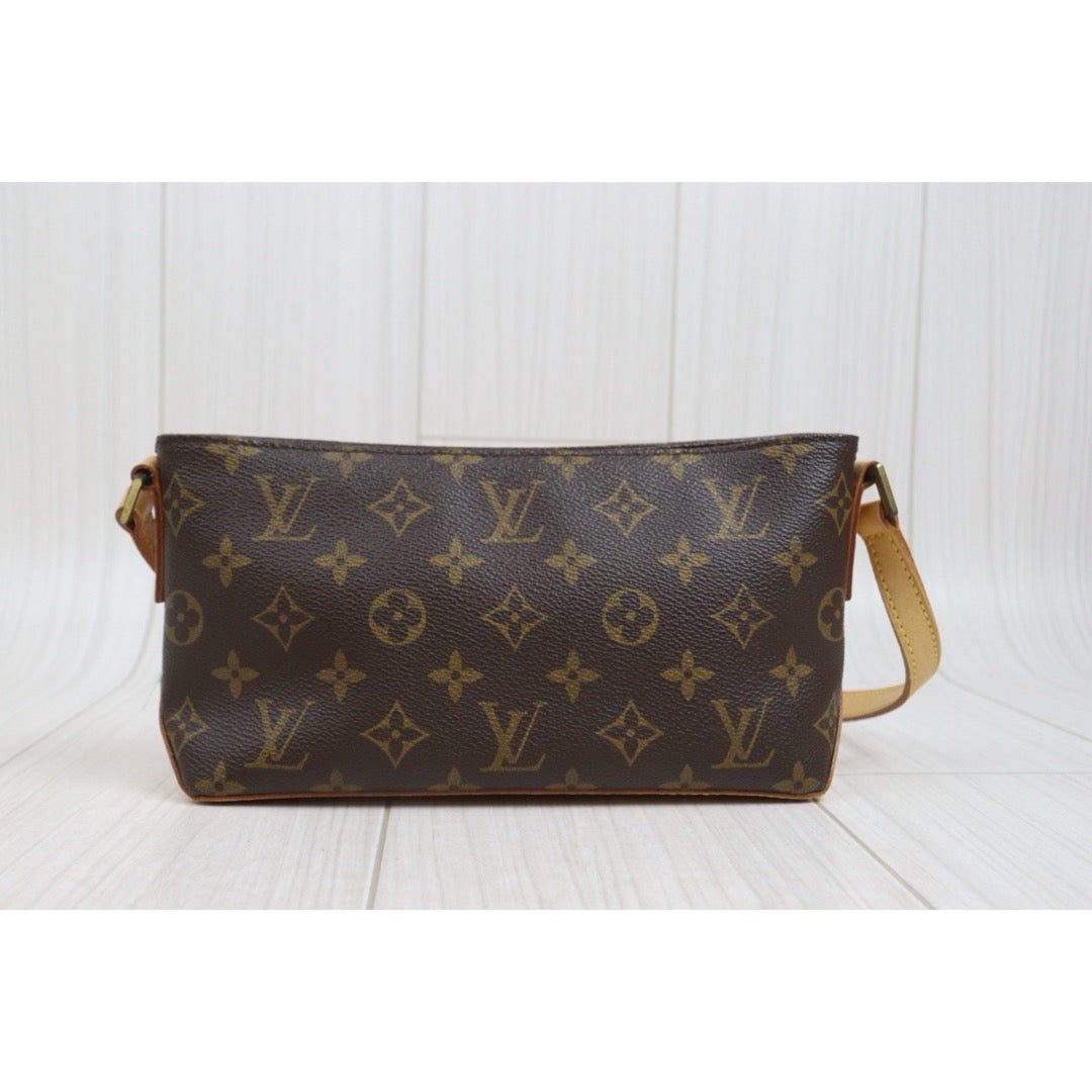 Include Entrupy Certificate of Authenticity｜Good ( Rank AB) ｜ Louis Vuitton Monogram Trotter Shoulder Bag｜26101405
